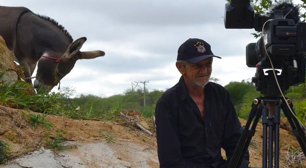 Imagens da filmagem de Leonardo Bastião - o poeta analfabeto (Divulgação)